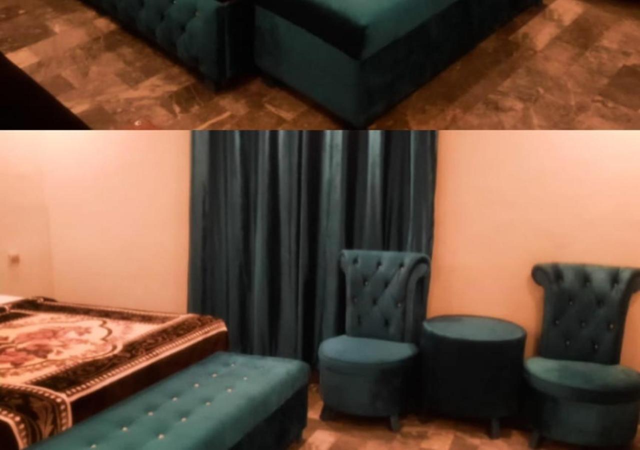 Hotel Day In Emporium Lahore Buitenkant foto